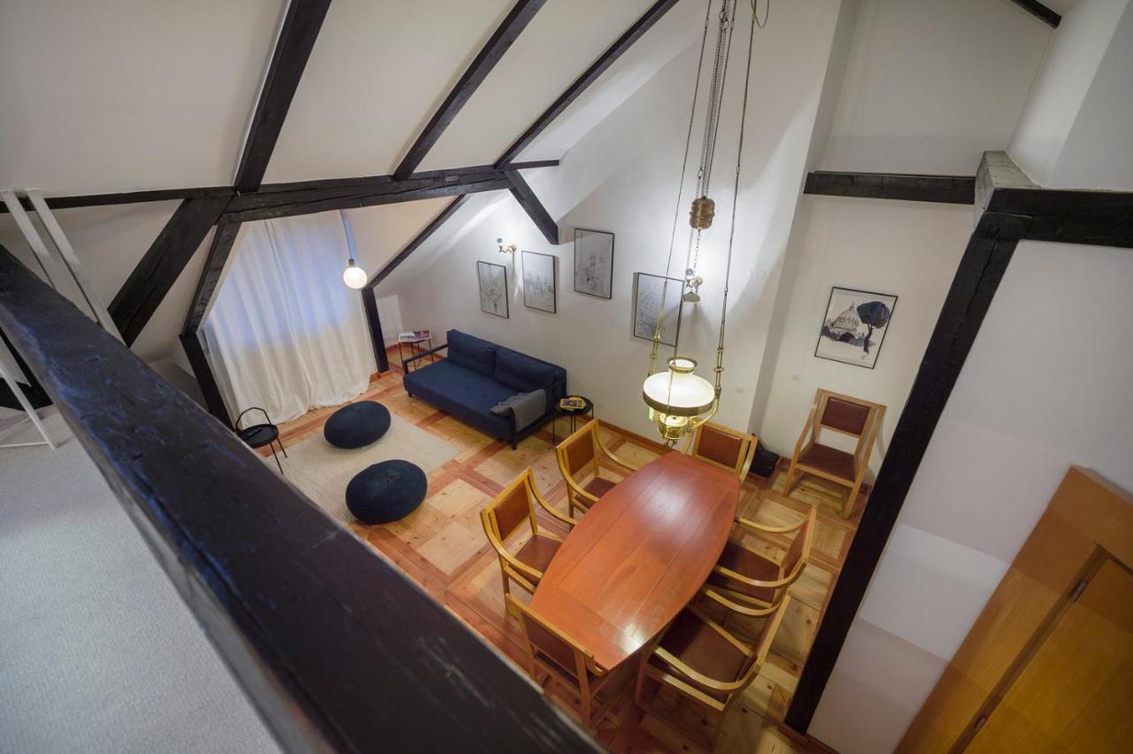 Apartma Fine Three-bedroom Gregorciceva Ljubljana