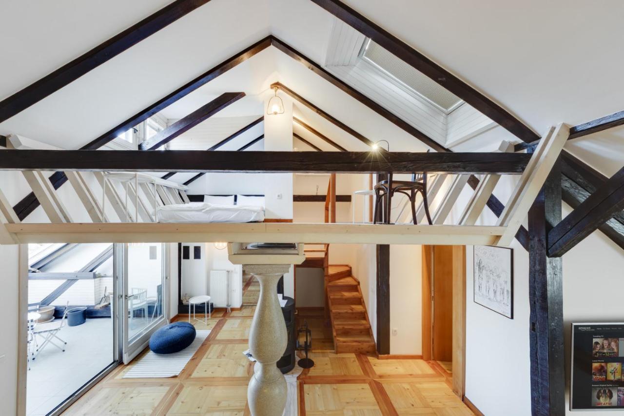 Fine Three-bedroom Gregorciceva Apartma